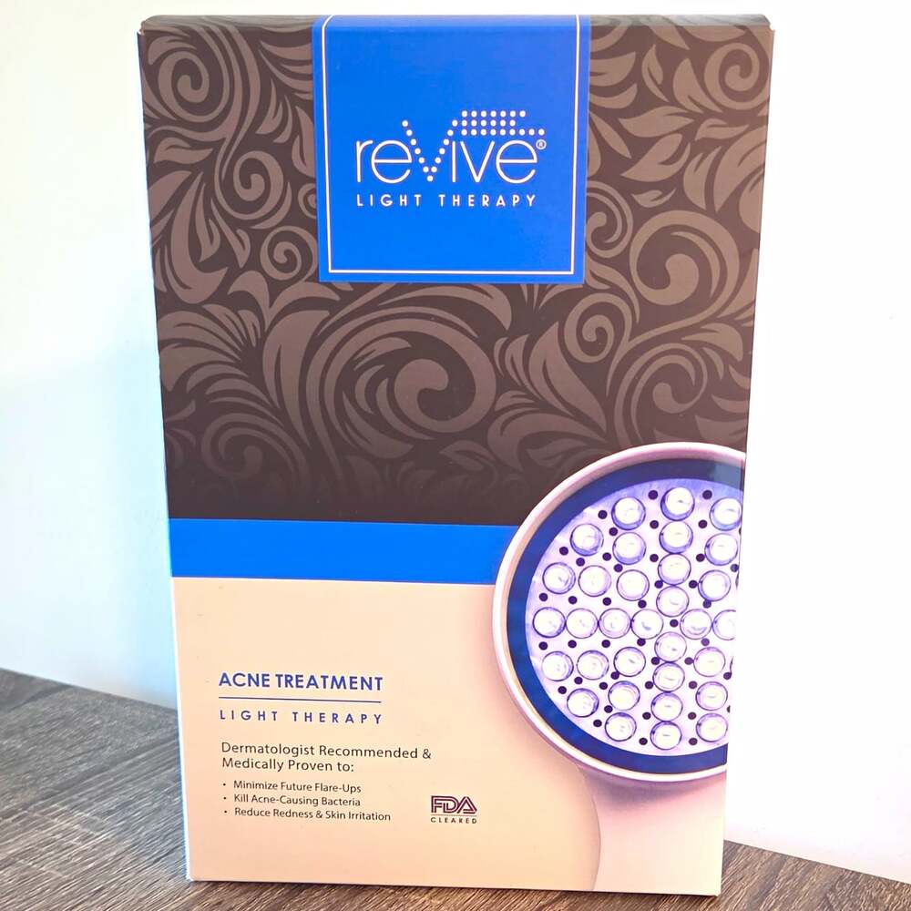 BRAND NEW reVive Light Therapy Blue Light Acne Treatment Device Kit w Goggles